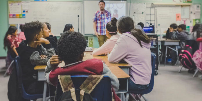 Teaching Emotional Intelligence to Kids in School Teaching Emotional Intelligence to Kids in School