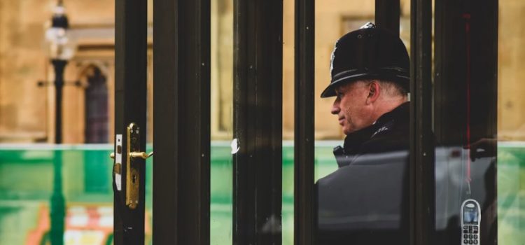 Law 5: So Much Depends on Reputation—Guard It with Your Life (48 Laws of Power) Law 5: So Much Depends on Reputation—Guard It with Your Life (48 Laws of Power)