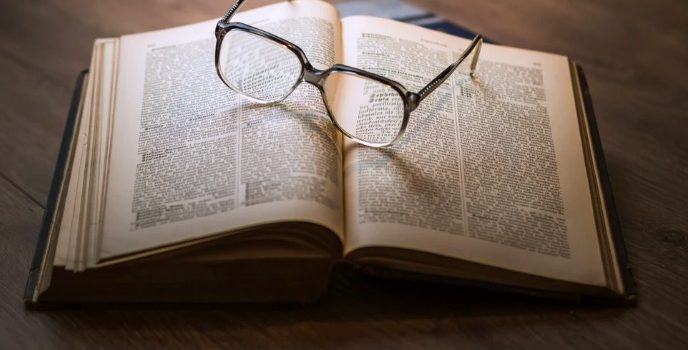 Narrative Fallacy: 7 Examples of Harmful Storytelling Narrative Fallacy: 7 Examples of Harmful Storytelling