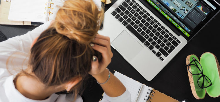 Feeling Unhappy at Work? 4 Signs You Have a “Bullshit” Job Feeling Unhappy at Work? 4 Signs You Have a “Bullshit” Job