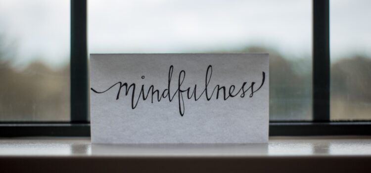 What Is Mindlessness? Bad Choices Without Thinking