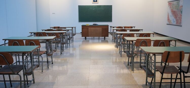 Introverts in School: Are They Disadvantaged? Introverts in School: Are They Disadvantaged?