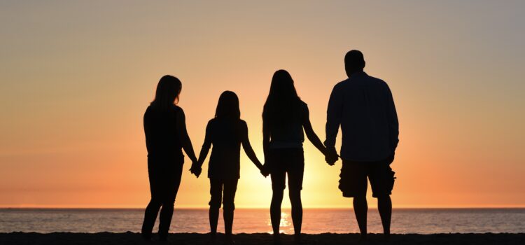 The Benefits of Socializing: Be Healthier and Happier The Benefits of Socializing: Be Healthier and Happier