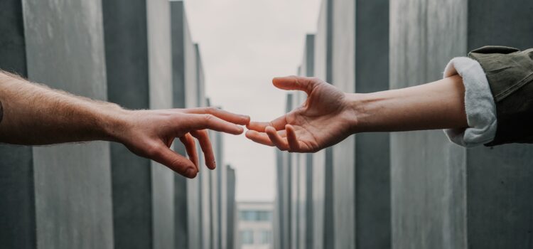 The Importance of Body Language in Communication The Importance of Body Language in Communication