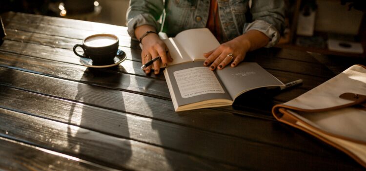 Daniel Pink: To Sell Is Human—Book Exercises Daniel Pink: To Sell Is Human—Book Exercises