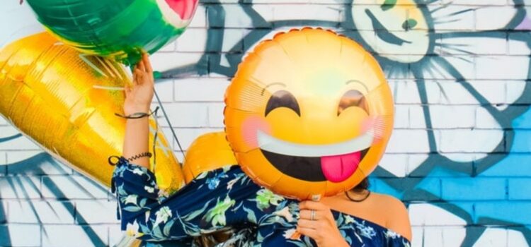 The 5 Simple Practices to Live a Happy Life The 5 Simple Practices to Live a Happy Life