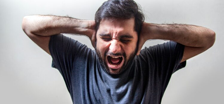 Managing Emotions in Communication: 4 Ways to Keep Your Cool Managing Emotions in Communication: 4 Ways to Keep Your Cool