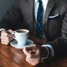 Becoming a Successful Salesman: 5 Helpful Tips