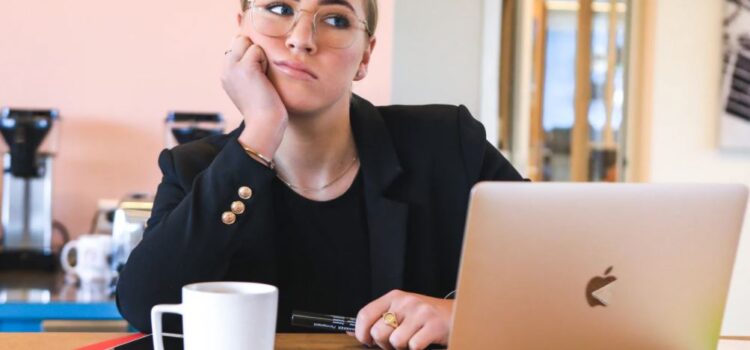 Freelancer Motivation: 3 Ways to Keep Going Strong on Your Own Freelancer Motivation: 3 Ways to Keep Going Strong on Your Own