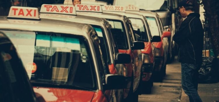 Uber in China: An Embarrassing Defeat Uber in China: An Embarrassing Defeat