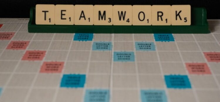 10 Must-Read Books About Teamwork and Leadership 10 Must-Read Books About Teamwork and Leadership