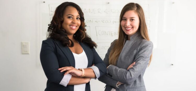 The 2 Kinds of Managers: Strategists and Processors The 2 Kinds of Managers: Strategists and Processors