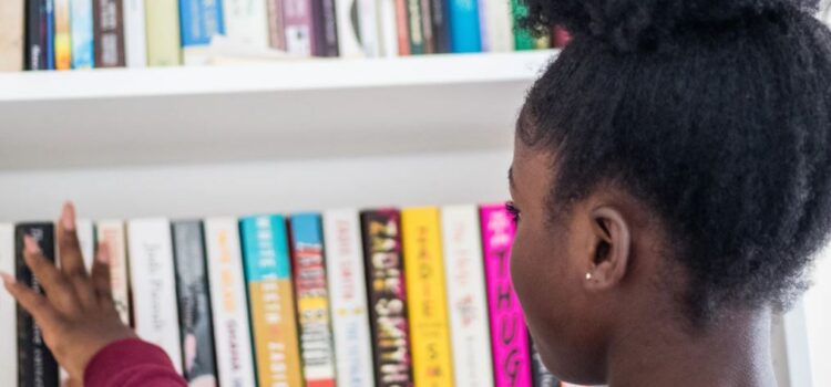 Michelle Obama’s Teenage Years: Introvert and Identity Michelle Obama’s Teenage Years: Introvert and Identity