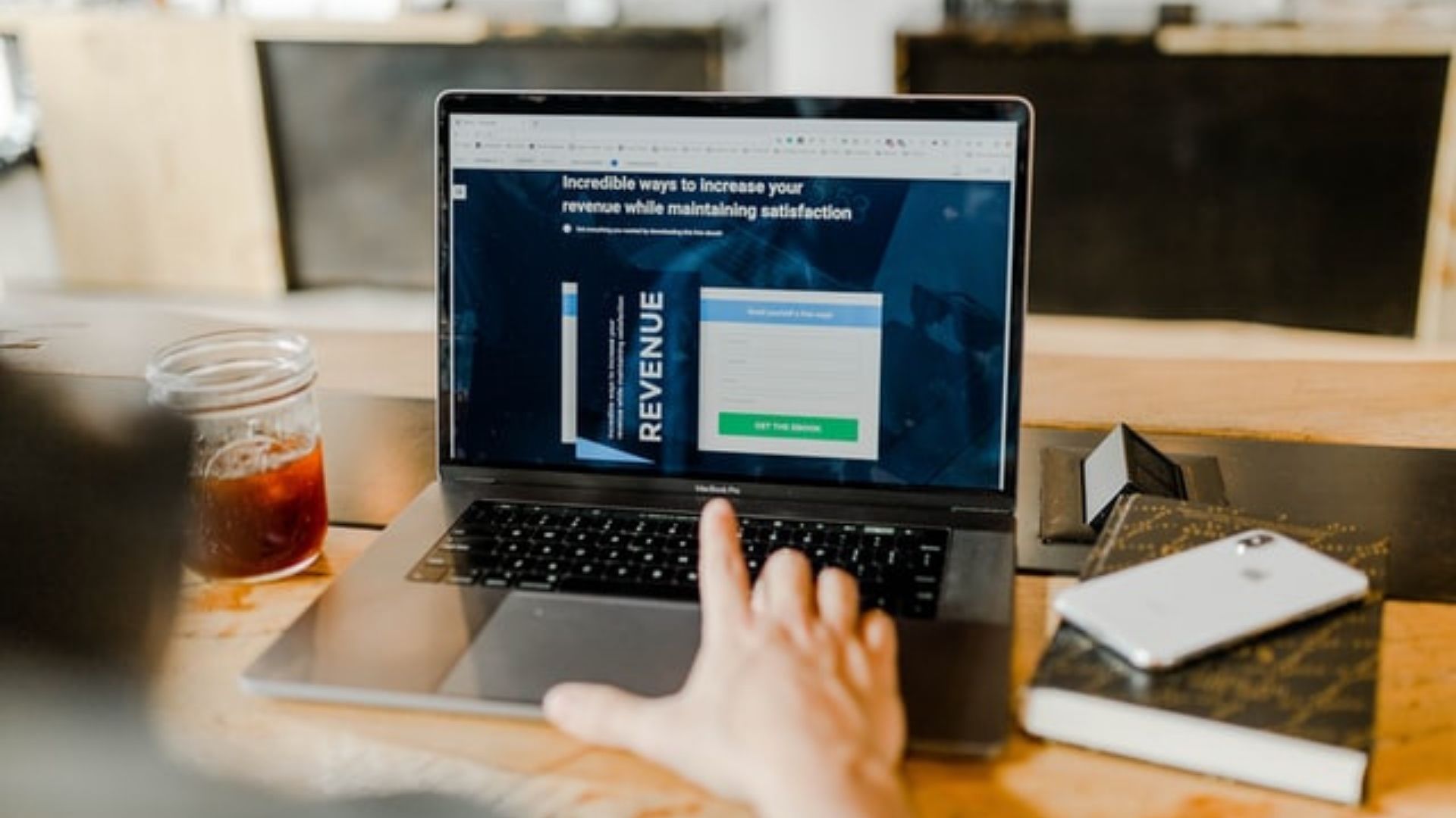 Business Model Canvas: Revenue Streams Explained