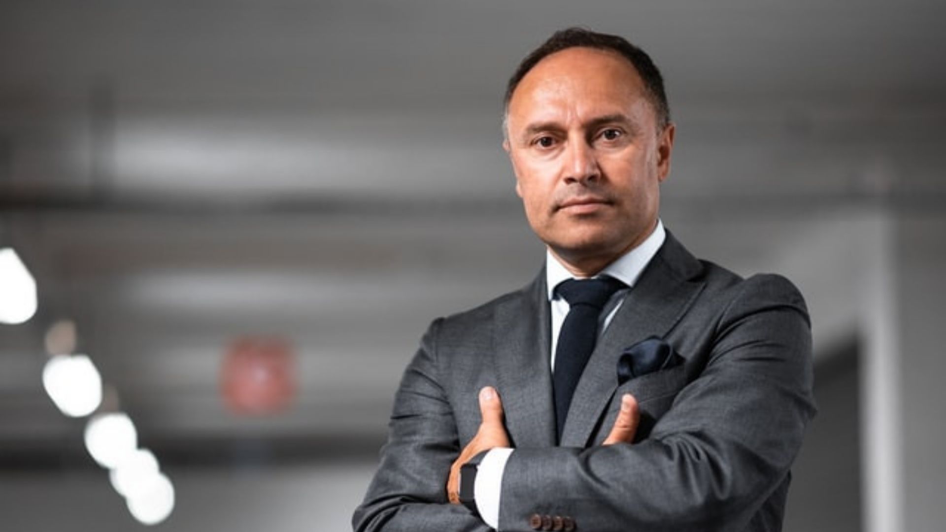 John Maxwell The 5 Levels of Leadership (Overview) Shortform Books