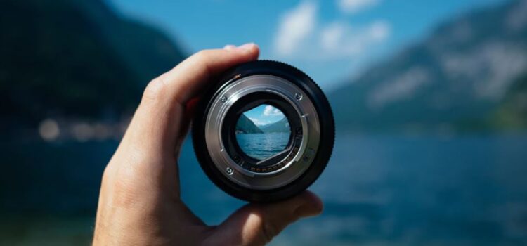 Inattentional Blindness: What It Is & How to Overcome It Inattentional Blindness: What It Is & How to Overcome It
