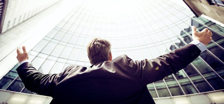 Linchpin Theory: The 3 Top Traits of Valuable Employees Linchpin Theory: The 3 Top Traits of Valuable Employees