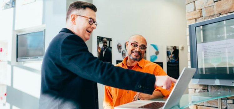 Training a Sales Team: Tips for Sales Managers Training a Sales Team: Tips for Sales Managers