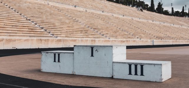 Market Positioning: Strategies for Market Leaders - Shortform Books