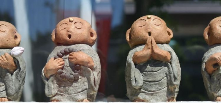 The Monk Who Sold His Ferrari: Review & Context The Monk Who Sold His Ferrari: Review & Context