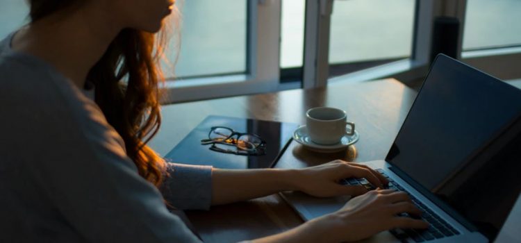 How to Build an Online Presence: 3 Easy Tips How to Build an Online Presence: 3 Easy Tips