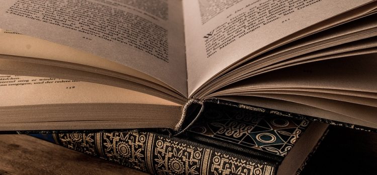 Poor Charlie’s Almanack: Book Overview Poor Charlie’s Almanack: Book Overview