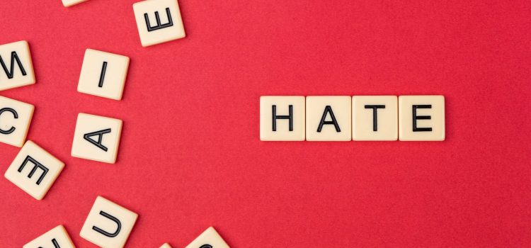 How to Overcome the Halo Effect Bias The 25 Cognitive Biases: Halo Effect Bias