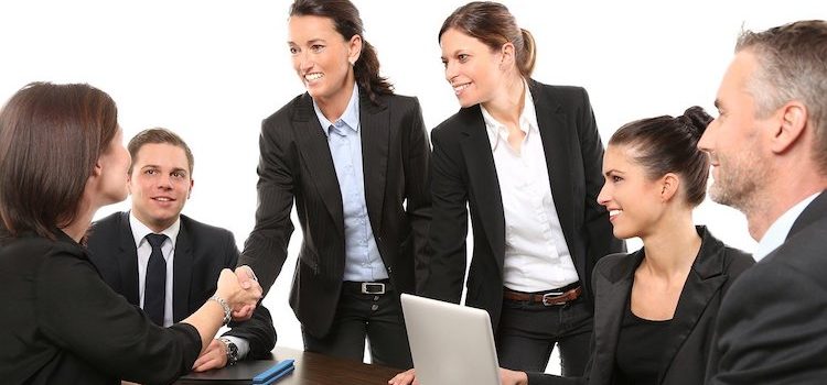 How to Impress Customers and Influence Their Choices How to Impress Customers and Influence Their Choices