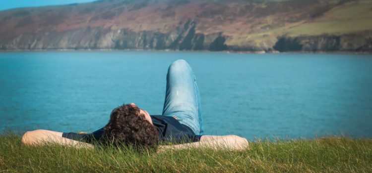 Daydreaming: The Psychology of Zoning Out Daydreaming: The Psychology of Zoning Out
