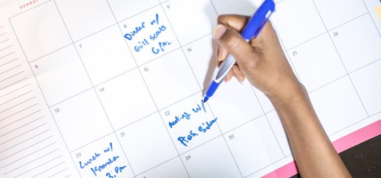Chris Bailey: How to Set Aside Time to Focus Chris Bailey: How to Set Aside Time to Focus