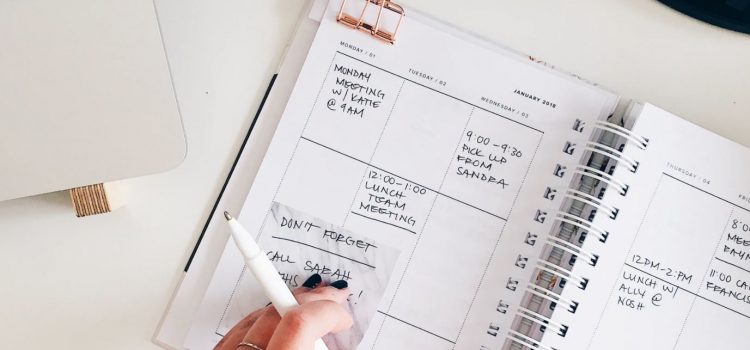 How to Make a Studying Schedule to Stay on Track