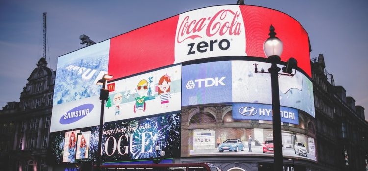 How to Attract Customers: Marketing 101 How to Attract Customers: Marketing 101