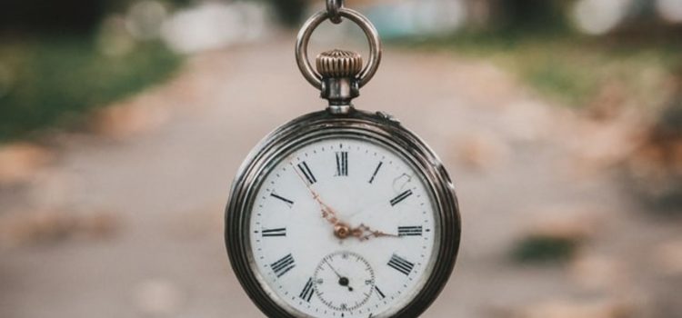 How to Manage Time Effectively: The Top 3 Tips