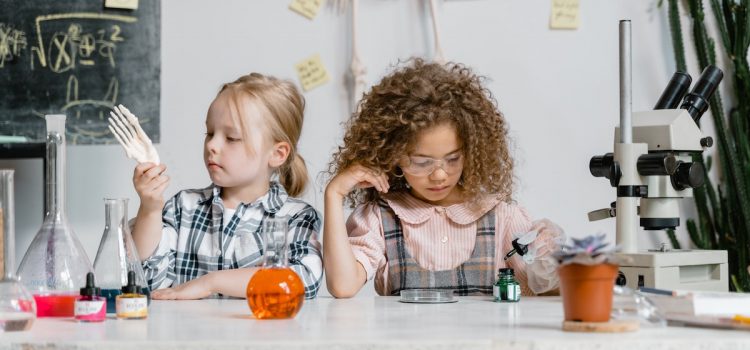 Observational Learning Theory: What It Means for Kids & Parents Observational Learning Theory: What It Means for Kids & Parents