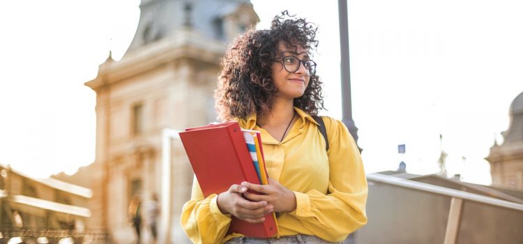 The 16 Best Books for Students: From Middle School to College