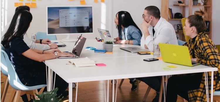 Target Market Research: The 3 Things to Know First Target Market Research: The 3 Things to Know First