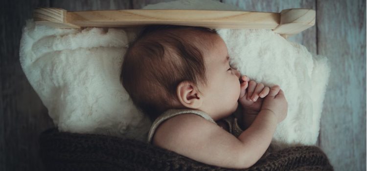 4 Tips for a Newborn Sleeping Routine, Based on Research