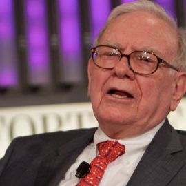 Focus Investing vs. Modern Portfolio: Warren Buffett’s Choice