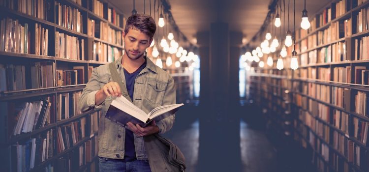 The Distracted Mind: Book Overview and Takeaways The Distracted Mind: Book Overview and Takeaways