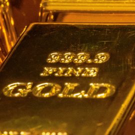 Gold Standard vs. Fiat Currency: Is the Issue Just Psychological?