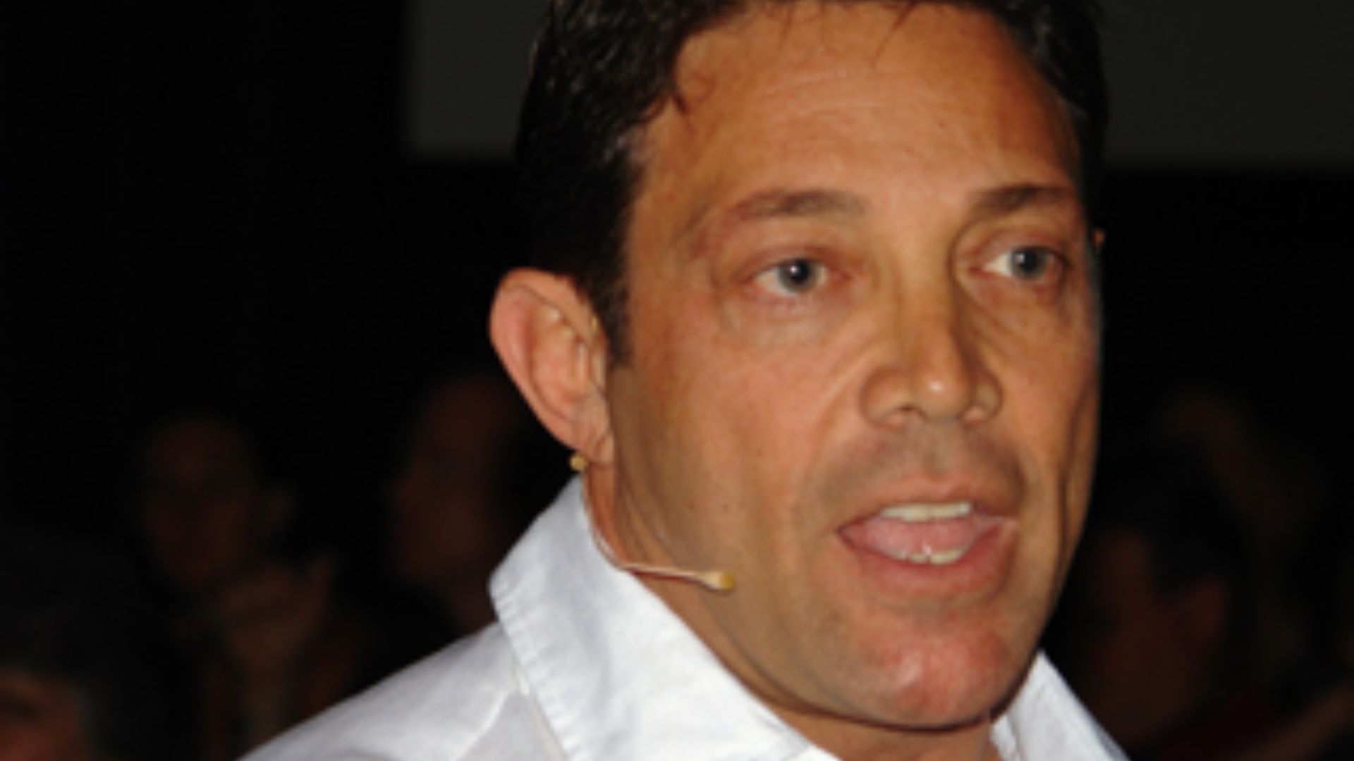 Jordan Belfort's Early Life and Stratton Oakmont's Beginnings