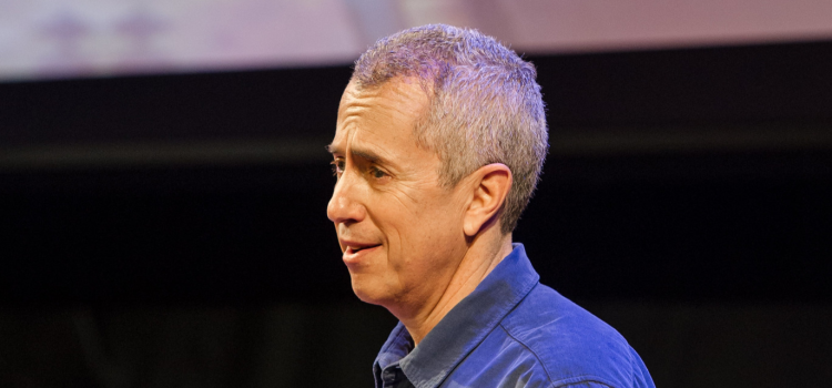 Setting the Table by Danny Meyer: Book Overview & Lessons A photo of Danny Meyer presenting at TEDx